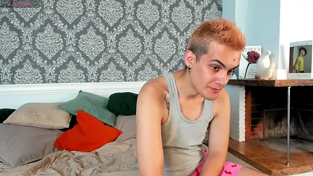 XXX chat uživo modela CinderMetric