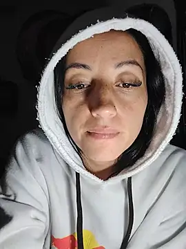 Chat +18 de Megann_Love30 ao vivo