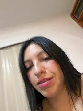 Miel_rousse Chat XXX in diretta