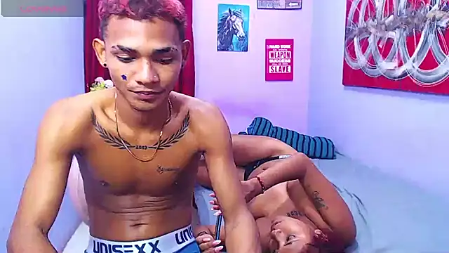black_twinks XXX чат на живо