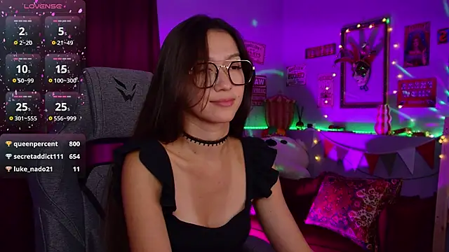 LanaBaker Chat XXX in diretta
