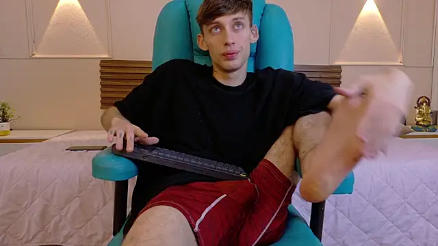 Max_saenzn Live XXX chat