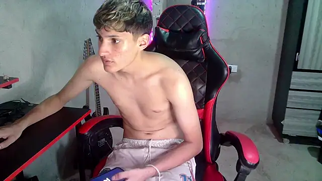 Chatroom XXX en direct de Pablito_Junior11