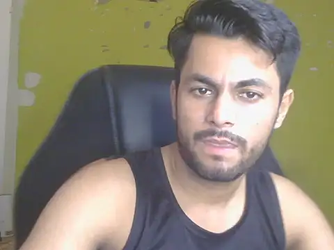 Stubborndesiboy Live XXX Chat