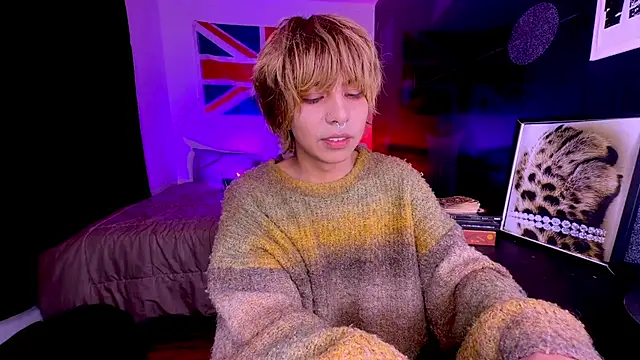 Aronn_44's Live XXX Chat