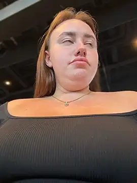 KiraSunshine's Live XXX Chat