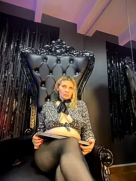EvangelineLove_ Chat XXX in diretta