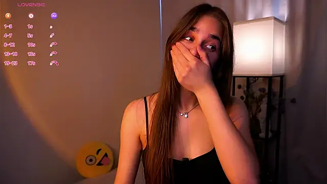 ClarineCasebolt live XXX chat