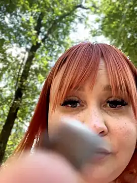 LadyDreams11's Live XXX Chat