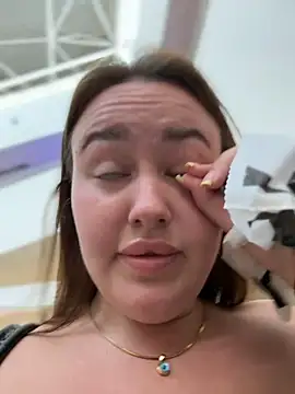 Chat XXX ao vivo de KiraSunshine