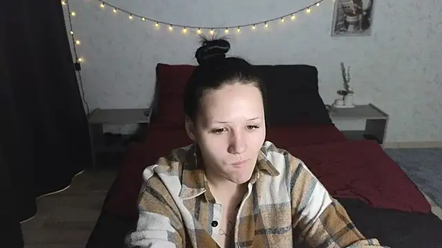 Tori_cute Adlı Modelin Canlı XXX Sohbeti