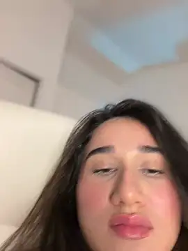 צ'אט XXX בשידור חי של julieta_jhonss