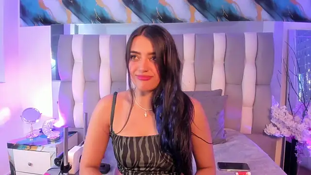 دردشة IsaDiiaz الجنسية المباشرة