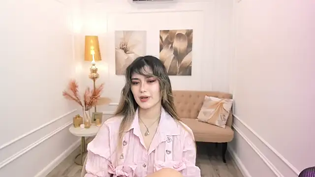 Chat XXX en directo de AnneTLi