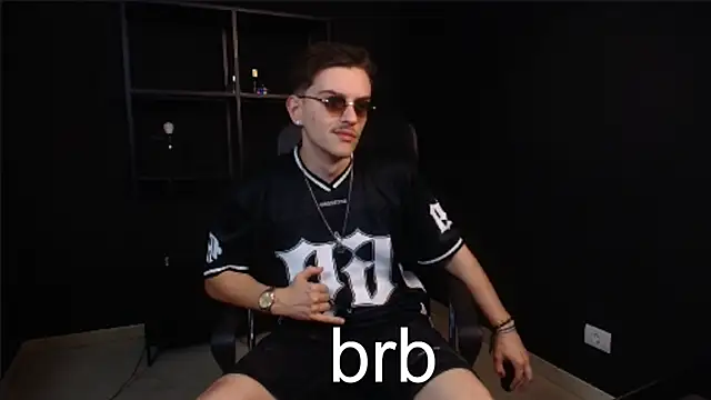 XXX chat uživo modela FelixStarkk