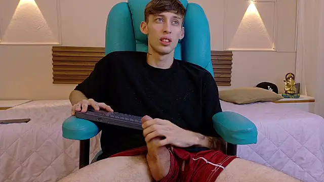 Онлайн чат XXX Max_saenz