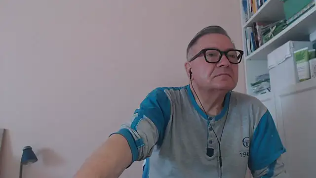 YOU6me's Live XXX Chat