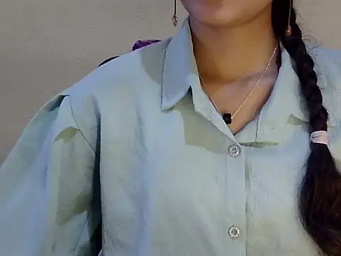 Shab_M Adlı Modelin Canlı XXX Sohbeti
