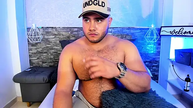 apolorusso live XXX chat
