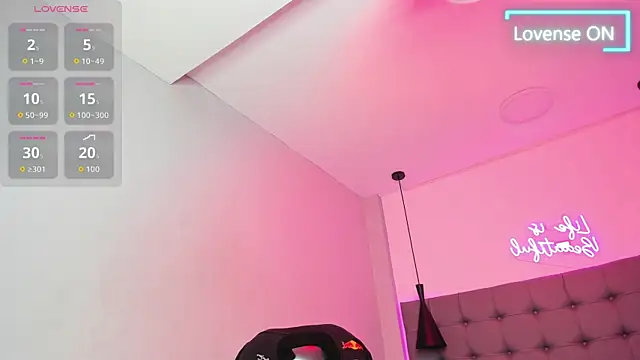 scarletcherry18 现场XXX聊天