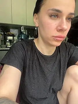 XXX chat uživo modela Queen_of_pain