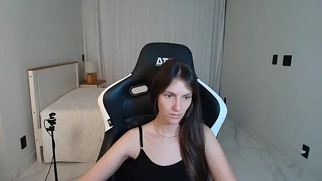 upssnowy's Live XXX Chat