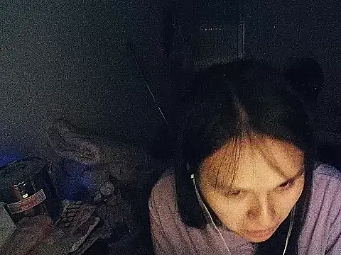 RebelAura Chat XXX in diretta