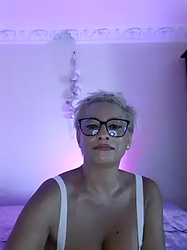 LunaBlaise's Live XXX Chat