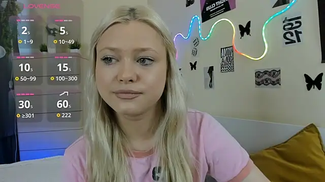 MidnightPoise Live XXX Chat