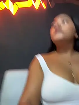 Онлайн чат XXX pocahontas6969