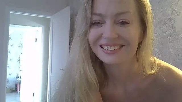 ZarinaSwift's Live XXX Chat
