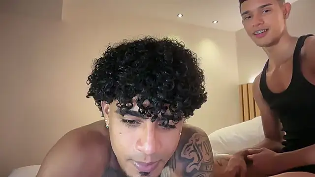 dominic_brandd23 webkamerás műsora