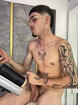 XXX chat uživo modela NikoStone_