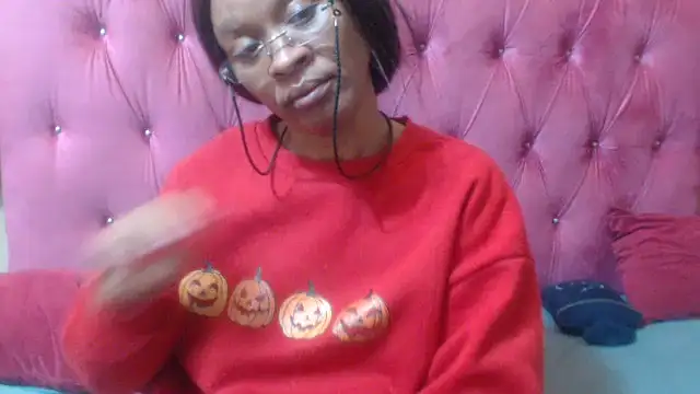candydelite24 Adlı Modelin Canlı XXX Sohbeti