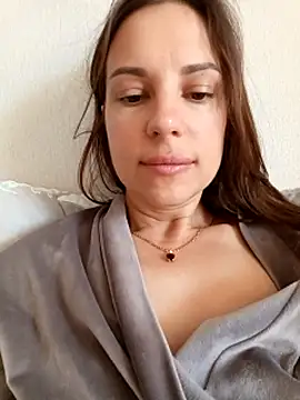 Show modela She-Moon na web-kameri
