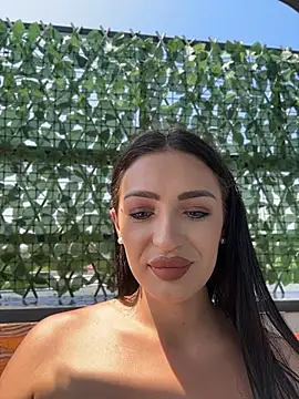 Chat +18 de VictoriaLanes ao vivo