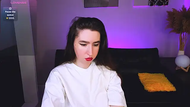 צ'אט XXX בשידור חי של Lily_xBabe