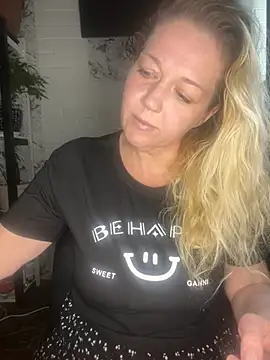JenniferCarmen's Live XXX Chat