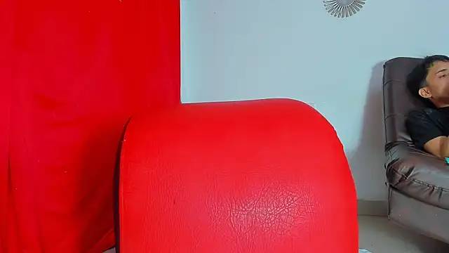 Czat XXX na żywo – extreme_hot_crazy