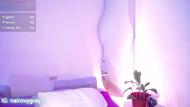 nairovyx Live XXX-chat