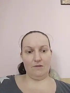Chatroom XXX en direct de BustyLadyAlma