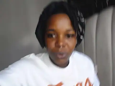 prettty_kemmy's Live XXX Chat