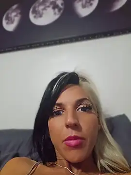 צ'אט XXX בשידור חי של lil_jiggly