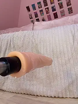 XXX chat uživo modela Rinamay_