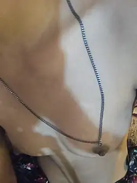 XXX chat uživo modela Lusty-Dishuu