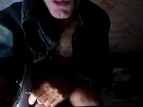 Kilituck Live XXX-chat