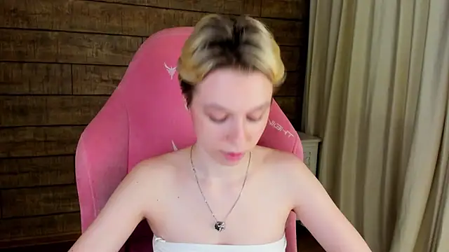 Chat +18 de AgataGate ao vivo