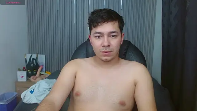 Julian_Smith21 Obrolan Langsung XXX