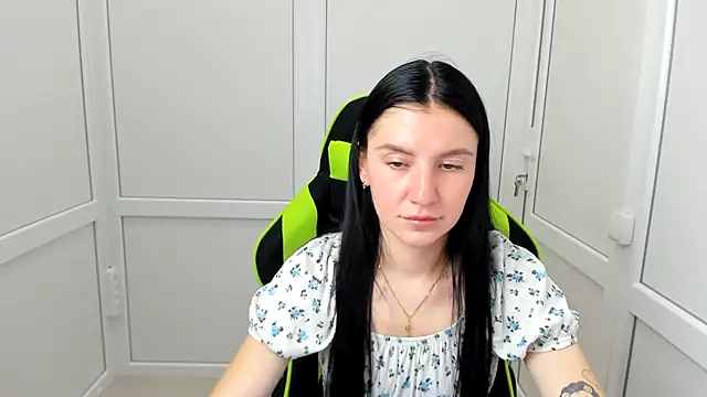 PatteMeoww Chat XXX in diretta