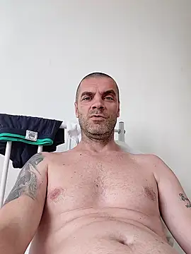 SIRMASTERDOMINATORXXL Live XXX-Chat